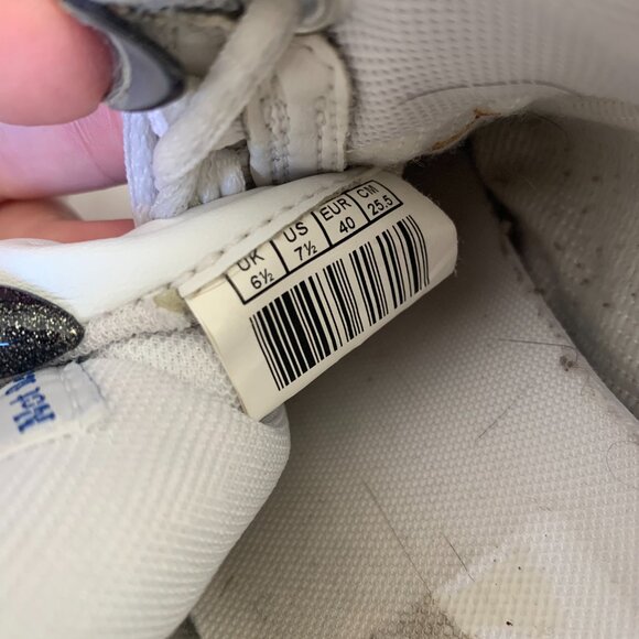 Puma - Future Cat Low White and Pink Plaid Leather Runners - Picture 7 of 8